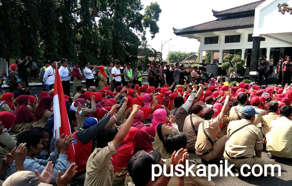 629 Pegawai K2 Pemalang Tanyakan Nasib