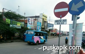 Melangar Rambu, Angkutan Umum  Ditindak.