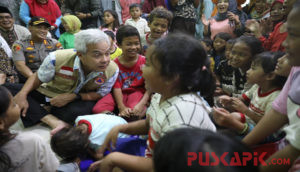 Tanggul Raksasa dan Penataan Kota Jadi Solusi Banjir Pekalongan