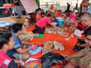 Bantu Korban Banjir, Pemkab Pekalongan Dirikan Dapur Umum