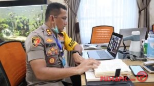 Terapkan Physical Distancing, Kapolres Pemalang Gelar Briefing via Teleconference