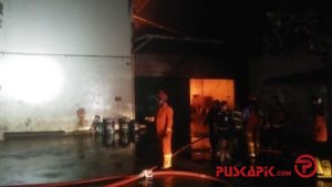 Gudang Pabrik Obat Nyamuk Ludes Dilalap Api