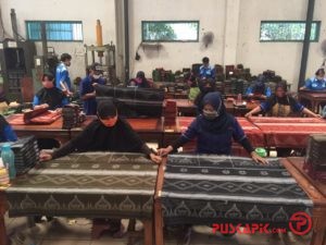 Produksi Sarung ATBM Tak Terpengaruh Covid-19
