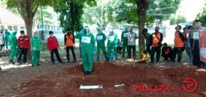 Di Pekalongan, Paramedis dan Polisi Dilatih Pemakaman Jenazah Covid-19