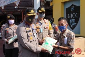 Polres Tegal Salurkan Zakat Fitrah dan Zakat Profesi