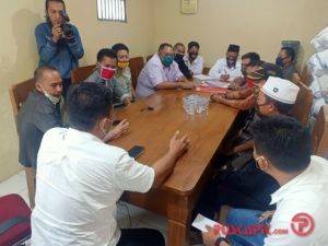 Warga Desa Cikendung, Laporkan Dugaan Pungli Bantuan PKH dan BPNT