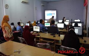 Pembelajaran Jarak Jauh, Guru SD di Pekalongan Belajar Google Class Room