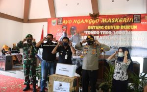 Puluhan Ribu Masker Dibagikan Gratis untuk Warga Batang