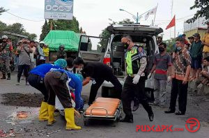 Terlindas Truk Trailer, Pasutri Tewas di Jalur Pantura