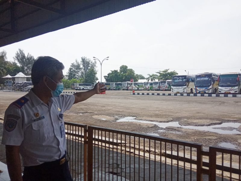 Hari Pertama Larangan Mudik, Begini Situasi Terminal Pemalang