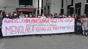 Demo, Ratusan Nelayan Tegal Tolak Kenaikan PNBP dan Pungutan PHP