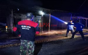 2 Orang Terluka Akibat Sebuah Kios Bensin di Tegal Terbakar