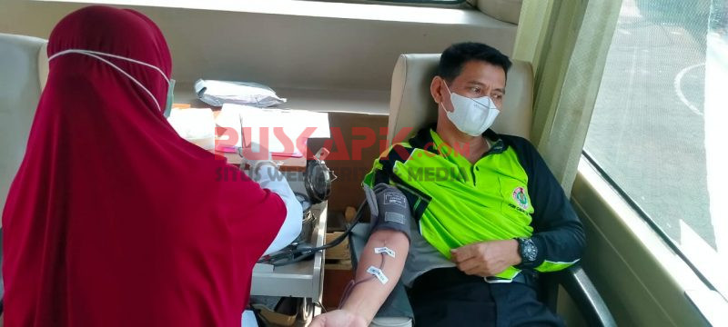 Peringati HGN dan HUT PGRI, KWK Taman Pemalang Gelar Donor Darah