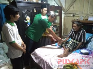 Peduli Sesama, PAC Ansor Taman Bantu Pengobatan Warga Wanarejan Selatan