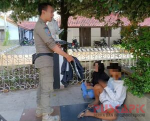 Satpol PP Ciduk Bocah SD Mesum di Depan Kantor Bupati Pemalang