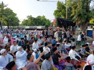 Jadi Khotib Salat Ied, Bupati Pemalang Khutbah Soal Bahaya Harta Hasil Penyelewengan