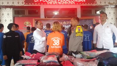 Wanita Muda Tega Jual Tiga Temannya Di Media Sosial 