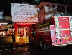 Kantor DPRD Kabupaten Pekalongan Terbakar