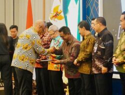 Pemkab Batang Raih Predikat Informatif 7 Kali Secara Beruntun