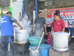 Cukupi Makanan Warga Terdampak Banjir, Dinsos Batang Buka Dapur Umum