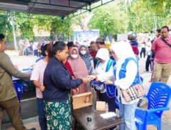 Peringati HUT Ke-50, 300 Paket Sembako Murah Dari IWAPI Batang Habis Terjual