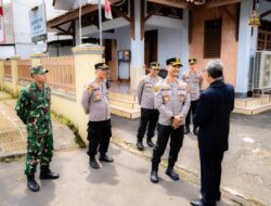 Kapolres Batang Turun Langsung Pantau Pengamanan Gereja Saat Peringatan Wafat Isa Almasih