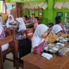 Puluhan Siswa Di Batang Keracunan Makanan Program Makan Bergizi Gratis Pemerintah