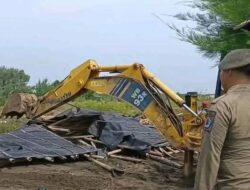 Gubuk Mesum di Pantai Randusanga Dibongkar, 4 Pasangan Karyawan Pabrik Diamankan