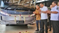 Ahmad Luthfi Resmikan Ekspor Perdana Bus Karoseri Laksana ke Sri Lanka Produk Jateng Tembus Pasar Internasional