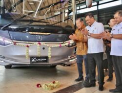 Ahmad Luthfi Resmikan Ekspor Perdana Bus Karoseri Laksana ke Sri Lanka Produk Jateng Tembus Pasar Internasional