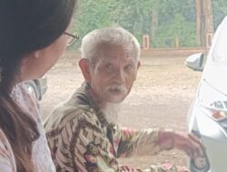 Pemalang Krisis Sampah, Mbah Watmo Puluhan Tahun Jadi Relawan Pemungut Sampah di Candi Batur