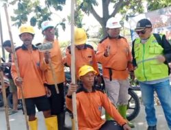 Peringati Hari Sungai Nasional, Ratusan Warga Desa Kupu Bersihkan Kali Poting