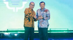 Ahmad Luthfi Dinobatkan sebagai Kepala Daerah Inspiratif karena Dinilai Kreatif dan Inovatif