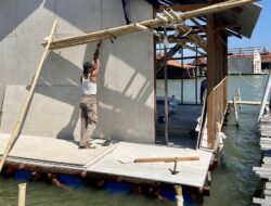 Bantuan Rumah Apung Pemprov Jateng Hampir Selesai, Warga Terdampak Rob Sayung Rasakan Kebahagiaan