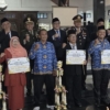 Semarak Sumpah Pemuda, Pemkab Pemalang Serahkan Penghargaan Juara Umum POPDA 2025