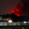 [BREAKING NEWS] Bangunan Eks Pabrik Texin Tegal Terbakar Malam Ini
