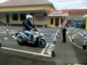 Tahapan Ujian Praktik SIM di Polres Tegal, Tak Sekadar Pandai Berkendara Sepeda Motor,  Perlu Kuasai Hal Ini