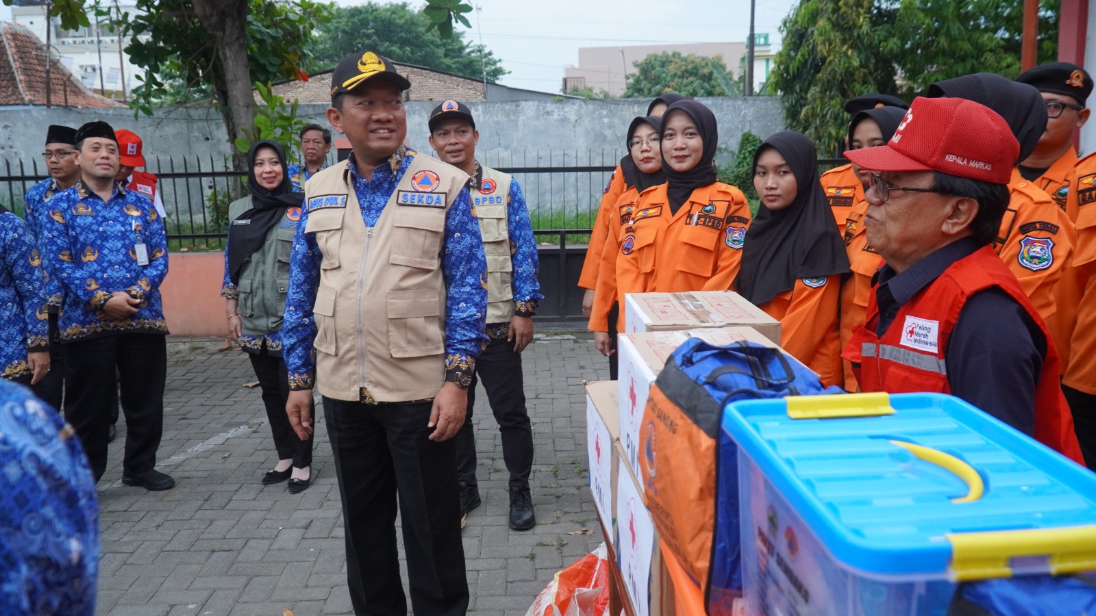 Tegal Kirim Relawan dan Logistik Bantu Penanganan Longsor di Cilacap dan Banjarnegara
