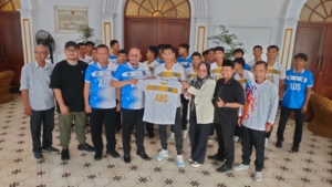 Rilis Jersey Baru, Tim Sepak Bola Kota Tegal Bidik Poin Penuh di Kualifikasi Porprov